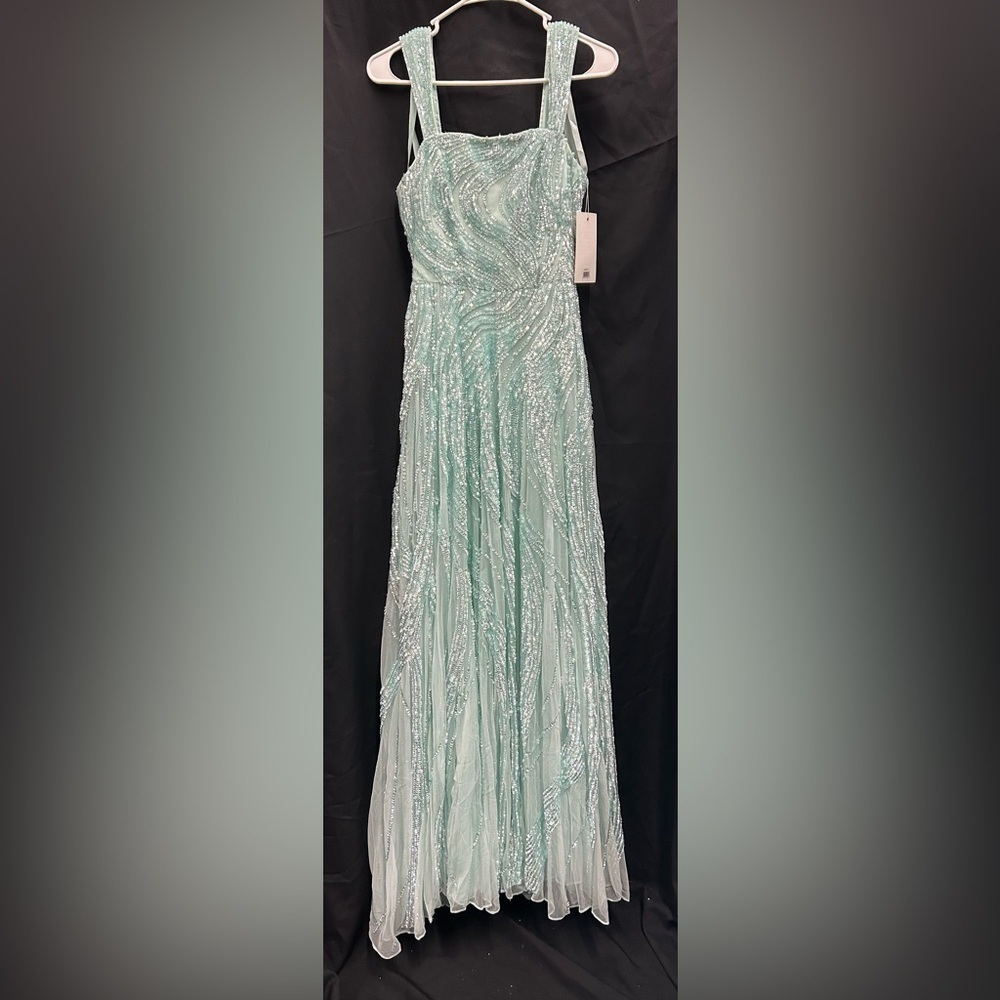 Rare 1/1 Mac Duggal 6180 NWT Elegant Mint Green Evening Gown *Sample Dress
